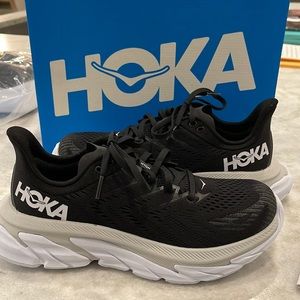 Hoka Womens Clifton Edge Sneakers